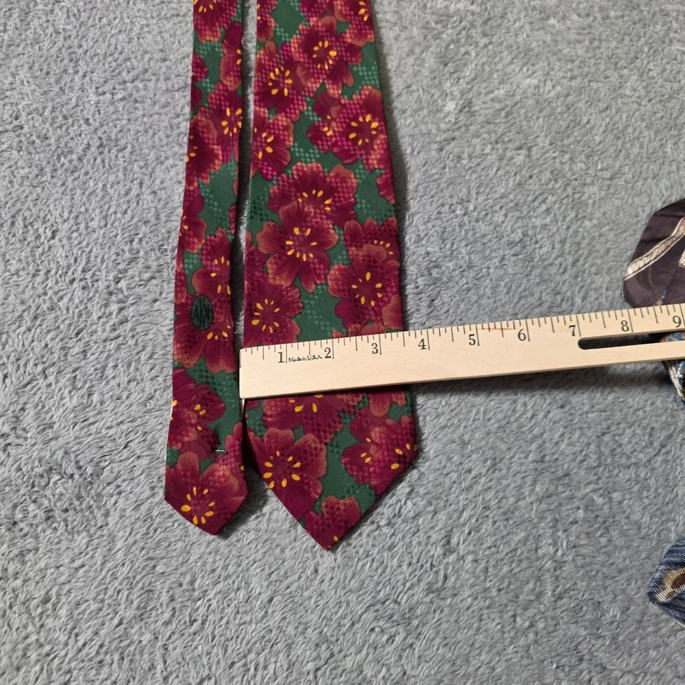 Anne Klein Mens One‎ Size Necktie Green Burgundy Floral Silk Hand Finished Tie